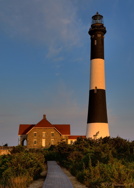 Fire Island Lighthouse