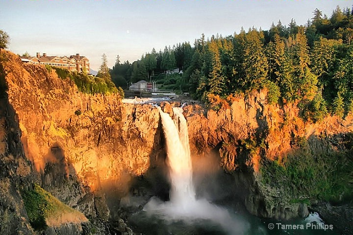 Snoqualmie Falls