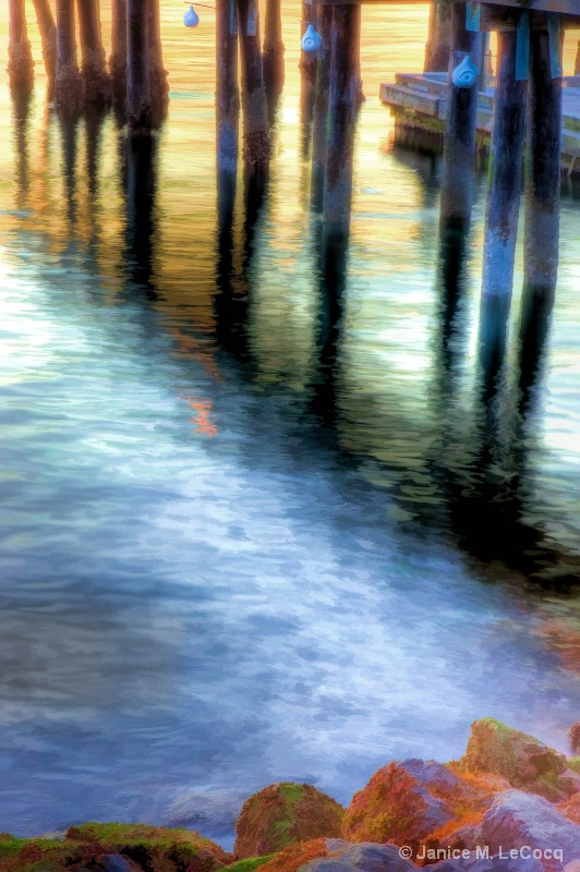 Sunrise Pier - ID: 8794920 © Janice M. LeCocq