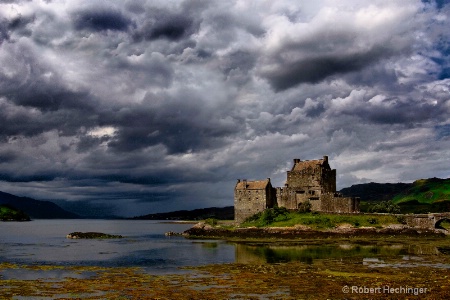 castel in storm