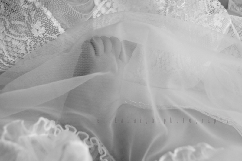 tiny toes ~n~ lace 