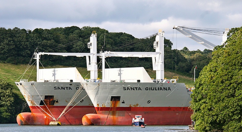 Crop version of ships on River Fal