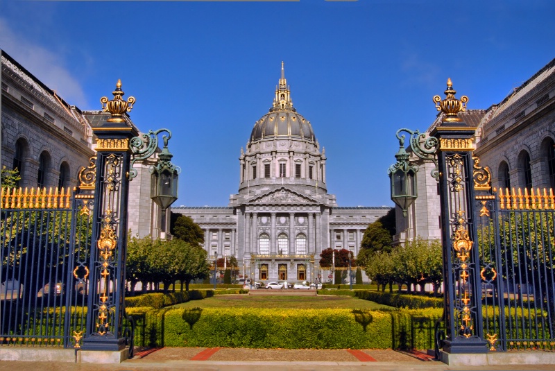San Francisco's City Hall - ID: 8920300 © Clyde Smith