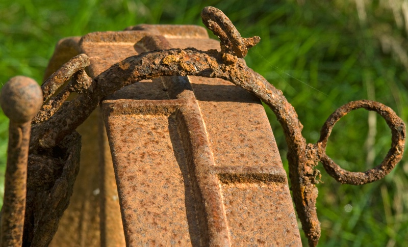 rusty object - ID: 8941452 © Birthe Gawinski