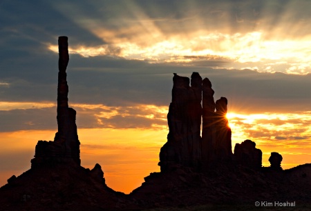 Sunstar and Rays at Totem 2