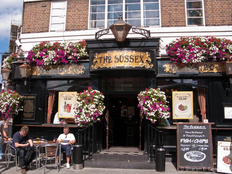 The Sussex Pub, London, England - ID: 9018342 © Sharon E. Lowe