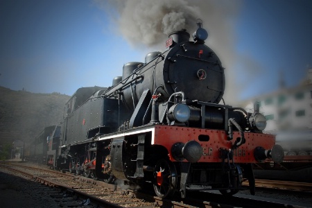 Douro old train