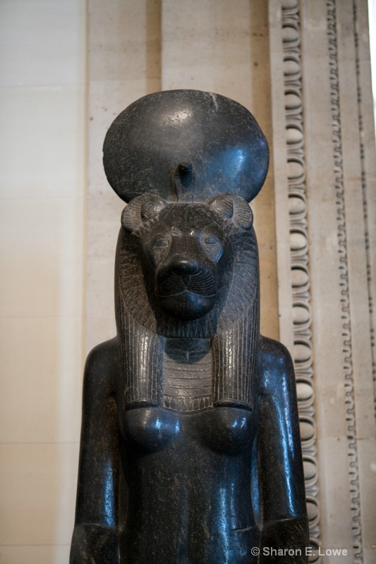 Statue of the goddess Sekhmet, Le Louvre, Paris - ID: 9033107 © Sharon E. Lowe
