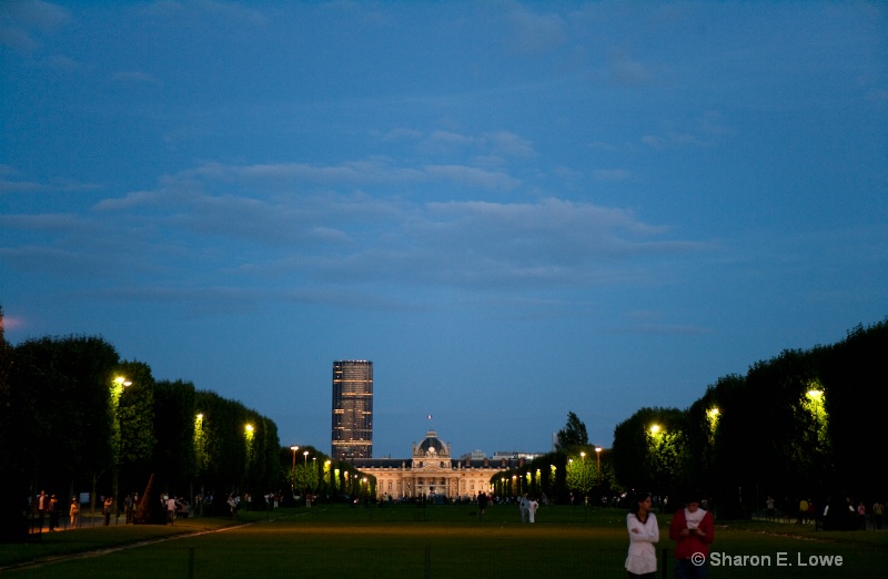 Tour Montparnasse and Ecole Militaire as seen from