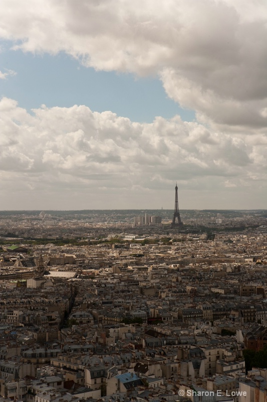 View from Basilique du Sacre-Coeur, Paris - ID: 9033383 © Sharon E. Lowe