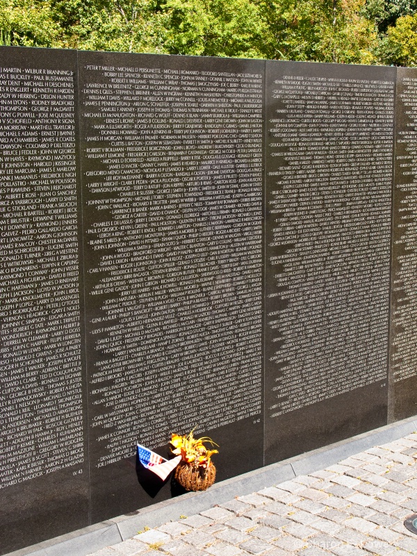 Vietnam War Memorial, Washington, DC - ID: 9130664 © Sharon E. Lowe