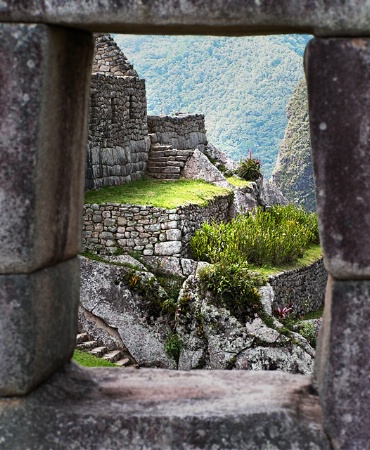 Inca Window