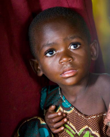ugandan child - ID: 9169448 © Annie Katz