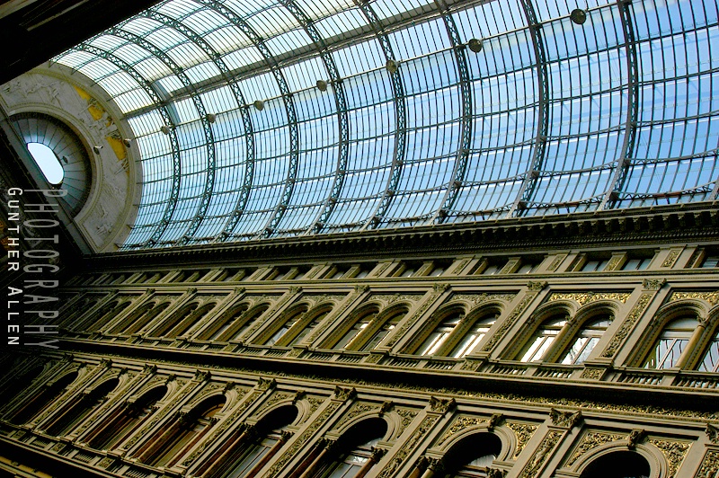 Galleria Naples Style