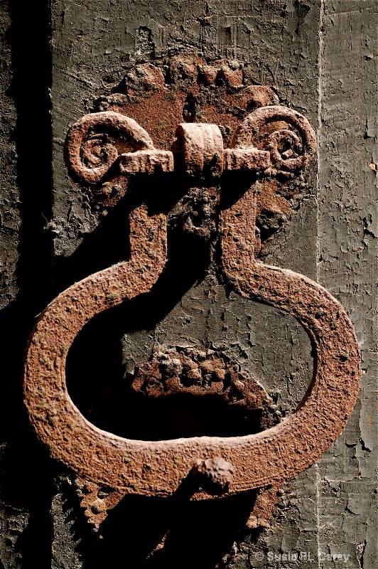 Antique Door Knocker - ID: 9255921 © Susie P. Carey