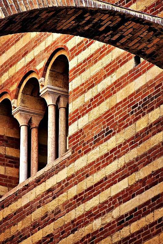 Bricks & Arches