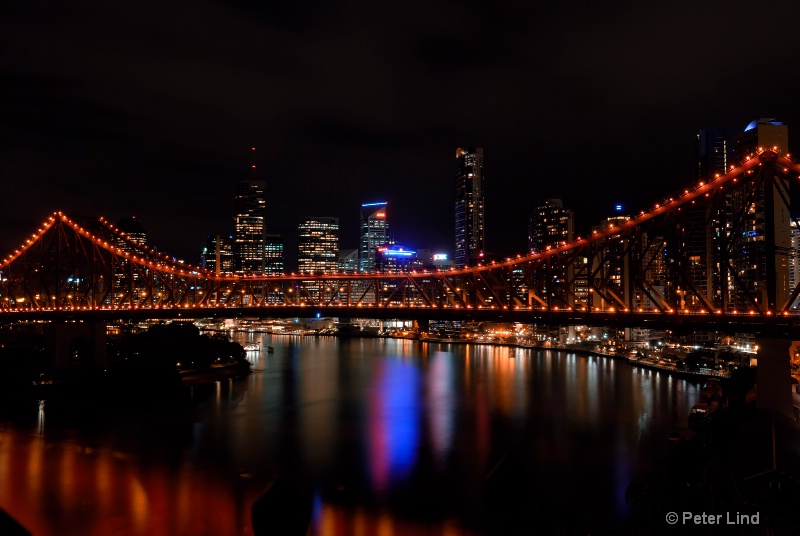 Brisbane river at night