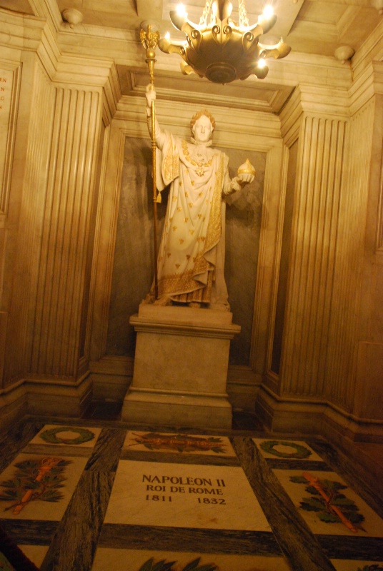Napolean II Statue