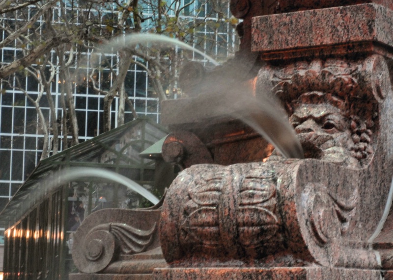The Fountain's Head