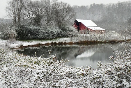 Cherokee Valley Barn in Snow