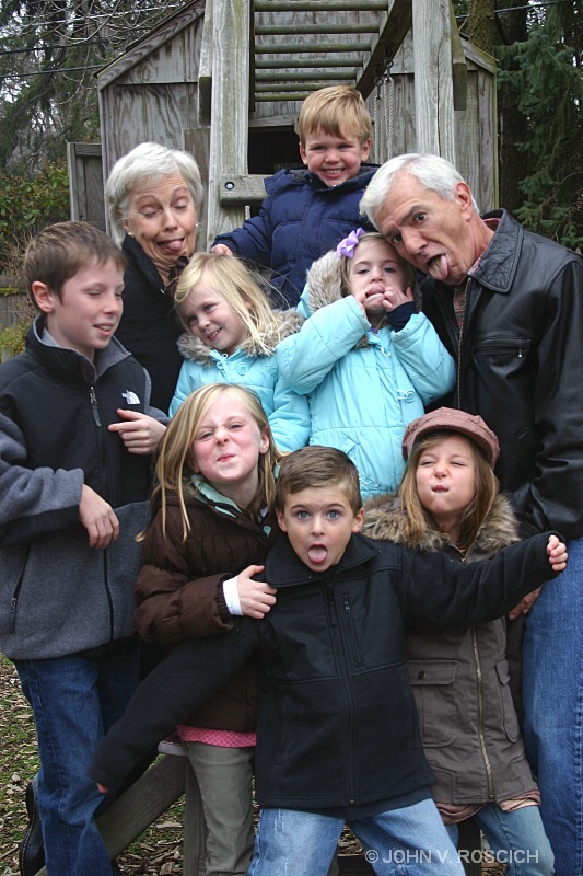 FREAKY  FAMILY  FUN  FOTO - ID: 9566155 © John V. Roscich