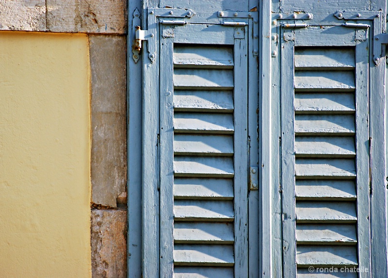 The Mystery of Shutters