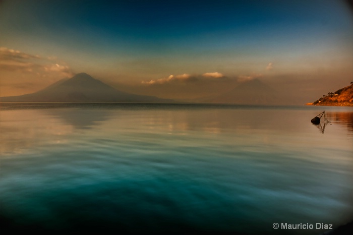 Dreamy Atitlan - ID: 9609138 © Mauricio Diaz