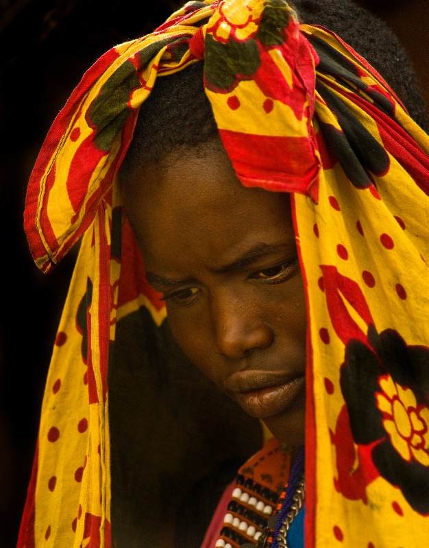 Woman of the Masaii - ID: 9627138 © Bob Miller