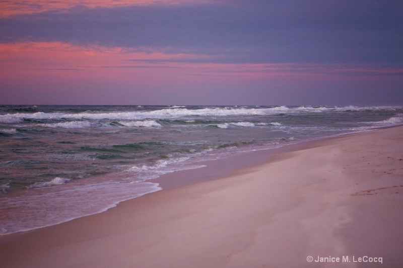 Pensacola Beach Sunrise - ID: 9631553 © Janice M. LeCocq