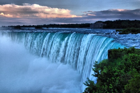 Horseshoe Falls