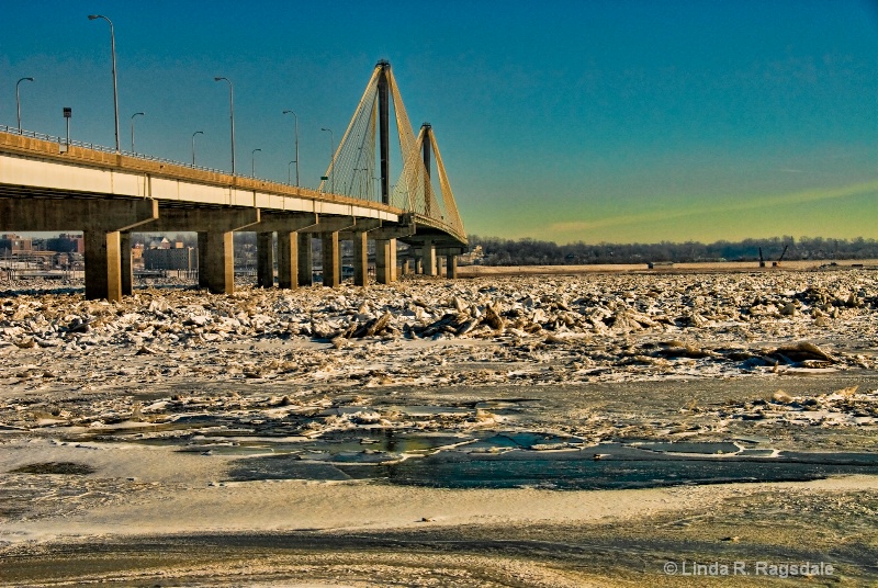 bridge over icy waters - ID: 9670640 © Linda R. Ragsdale