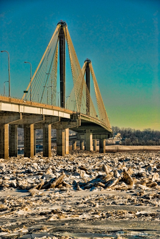 closeup bridge over icy waters - ID: 9670644 © Linda R. Ragsdale