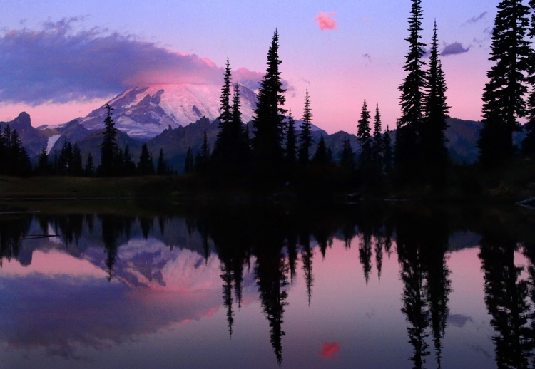 Mt Rainier Sunrise