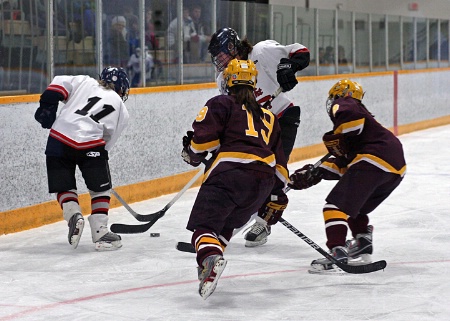 Scramble for the puck