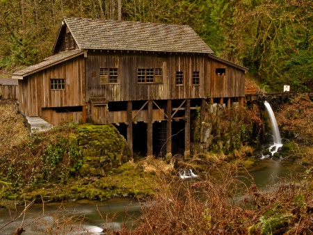 ~Cedar Creek Grist Mill~
