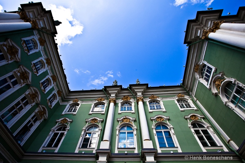 Diagonal Lines - the Winter Palace in Russia.It is