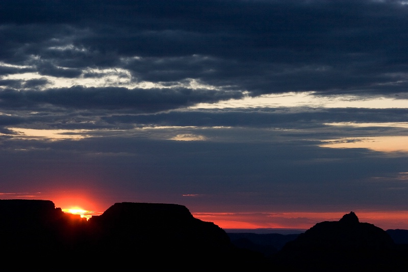 Grand Canyon Sunrise - ID: 9805040 © Robert A. Burns