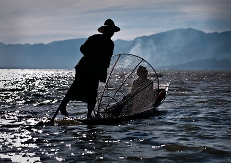 Inle Lake, leg rower, Myanmar (Burma)