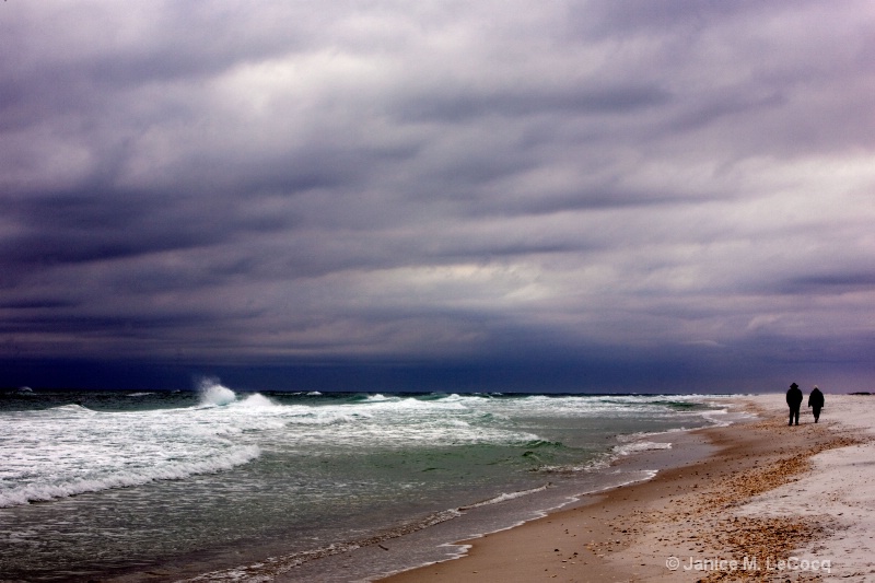 Storm Coming - ID: 9836133 © Janice M. LeCocq