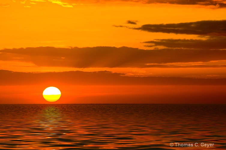Philippine Sunset 1b - ID: 9866071 © Thomas C. Geyer