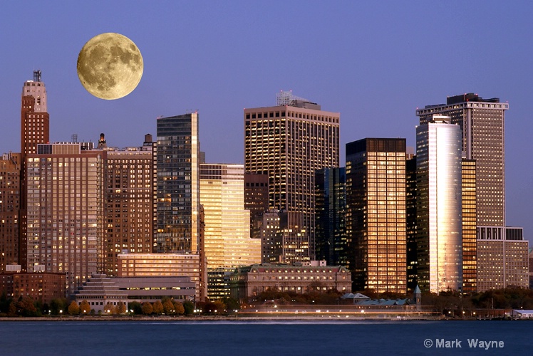 Moonrise over Manhatten