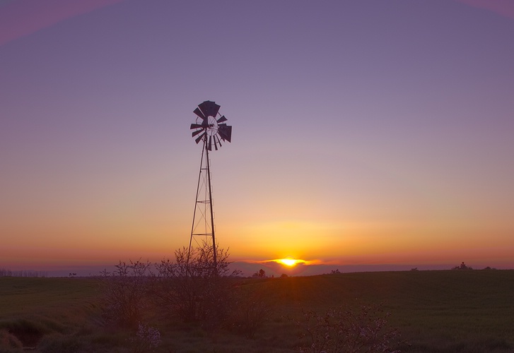 Windmill - ID: 9901597 © Thomas C. Geyer