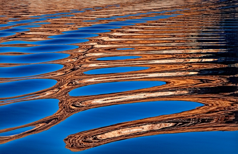 Reflections in the Waves