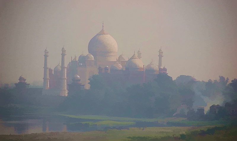 Taj Mahal - ID: 9961476 © Mike Keppell
