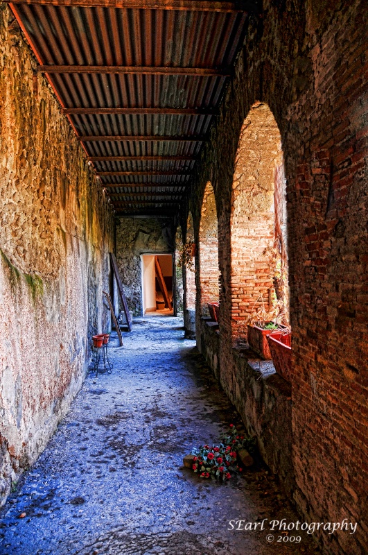 Pompeii@@In Need of Renovation - ID: 9966312 © Shelia Earl