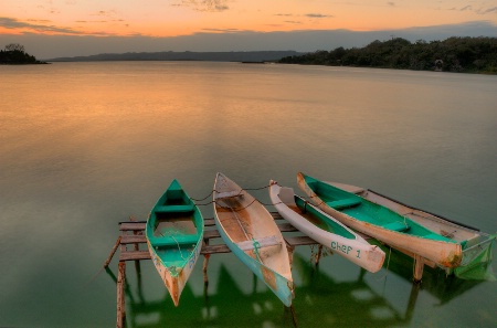  Peten lake