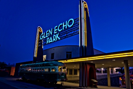 Glen Echo Neon