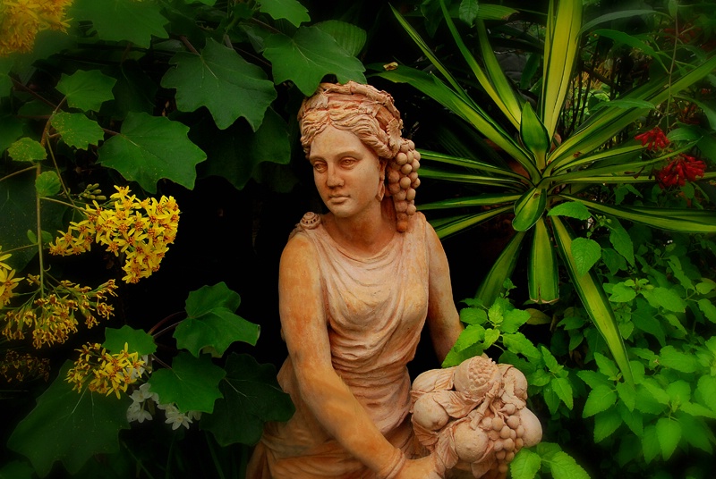 Maiden of the Garden