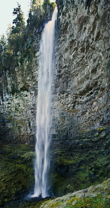 Watson Falls, Oregon - ID: 10112717 © Denny E. Barnes