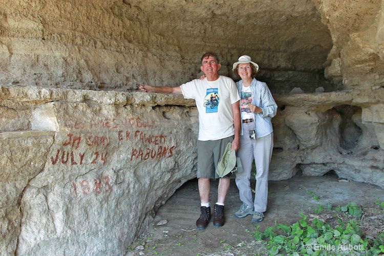 Lynn Mertz and John Berlinghoff at EK's Cave - ID: 10144775 © Emile Abbott